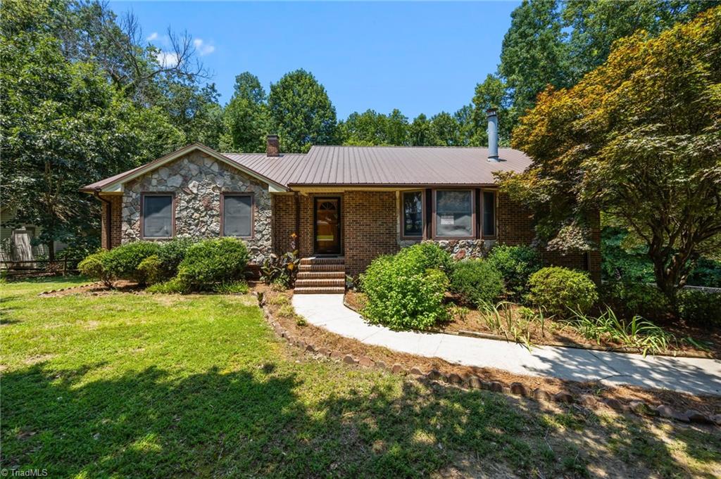 155 Spring Hollow Road High Point, NC 27262 - Photo 1 of 49 Gallery Image 1