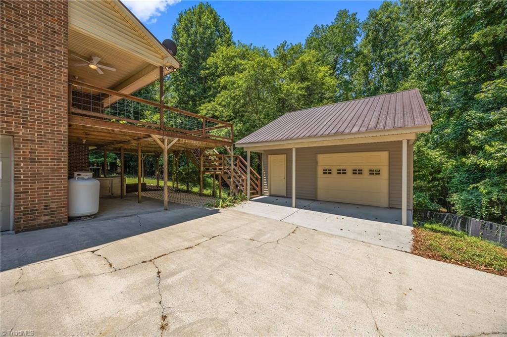 155 Spring Hollow Road High Point, NC 27262 - Photo 40 of 49 Gallery Image 40