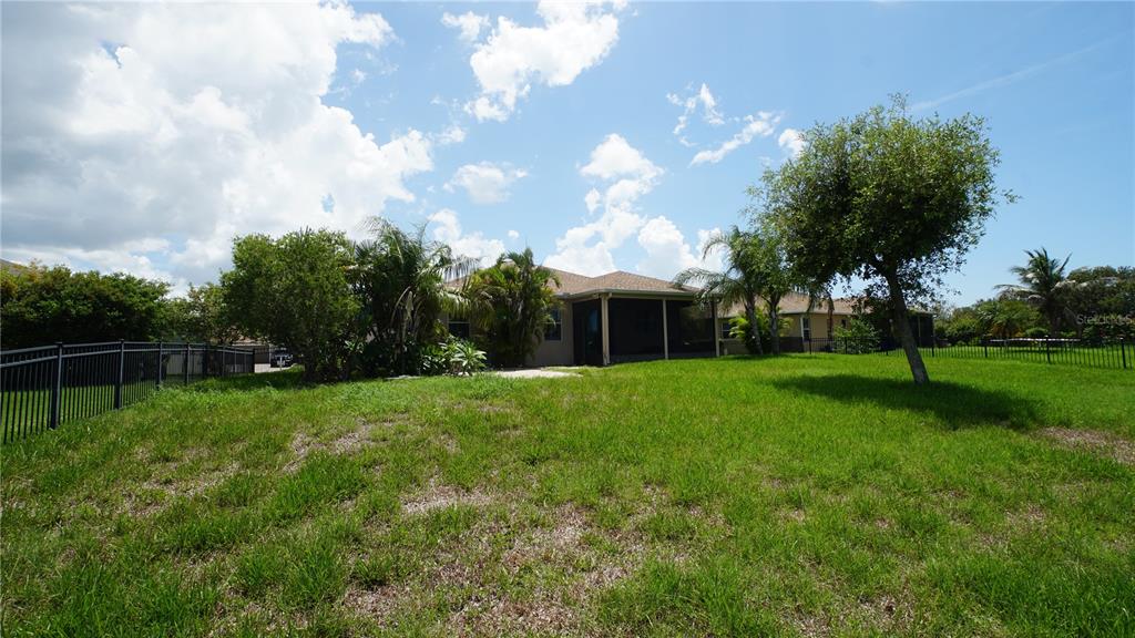 222 Star Shell Drive Apollo Beach, FL 33572 - Photo 19 of 20 Gallery Image 19
