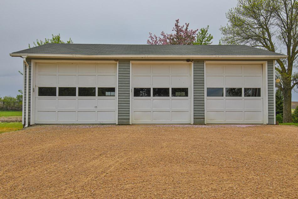 8500 West Highland Road Minnetrista, MN 55359 - Photo 21 of 33 Gallery Image 21