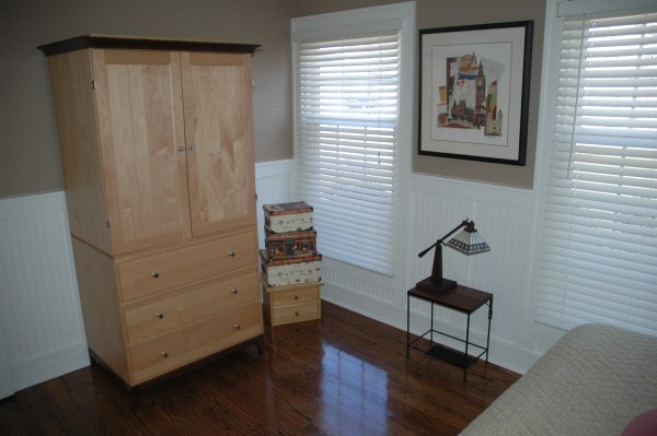 2138 Stirrup Lane Wheaton, IL 60189 - Photo 11 of 16 a view of a workspace with furniture and a window