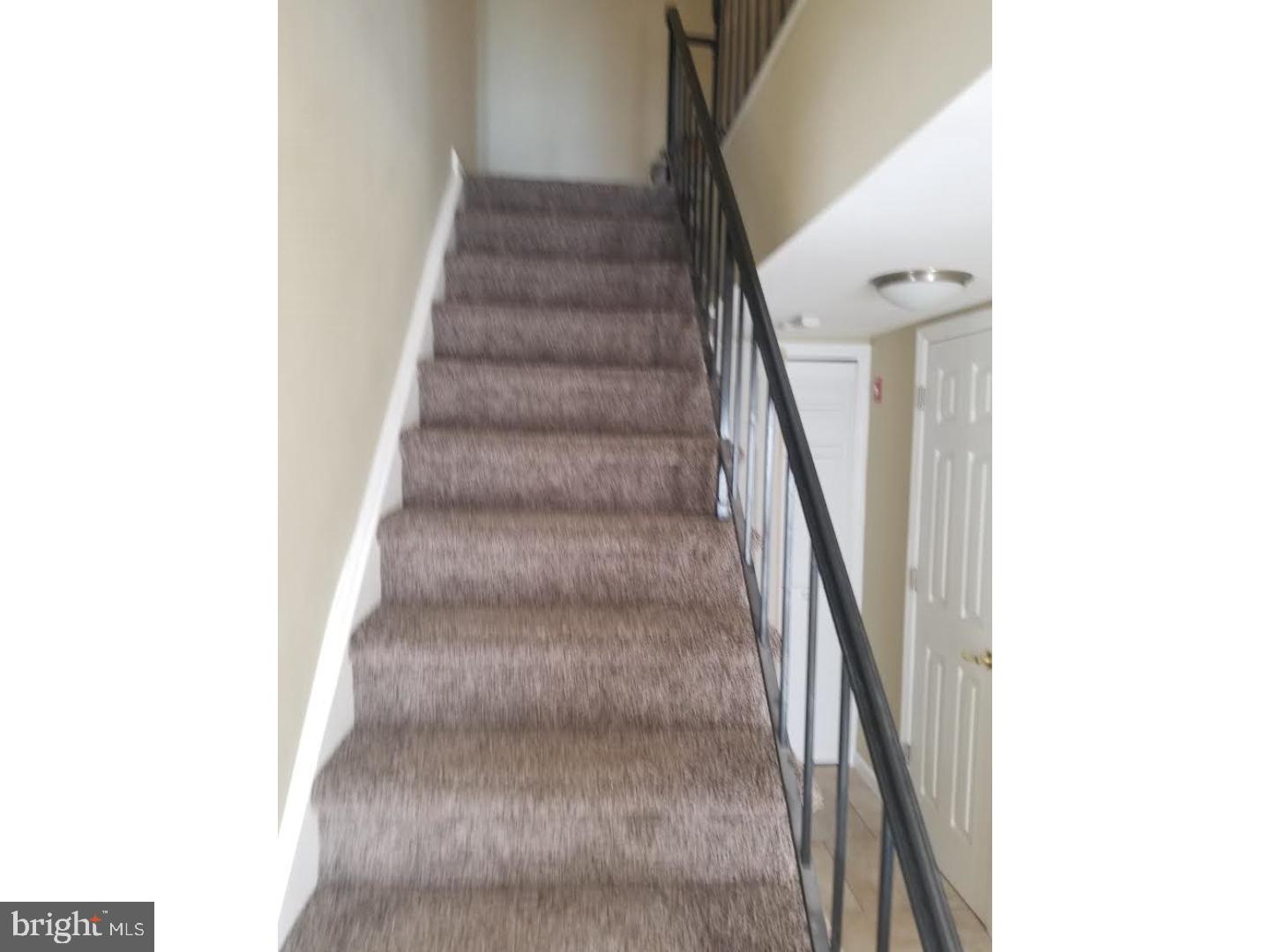 10 Rutledge Place Willingboro, NJ 08046 - Photo 3 of 5