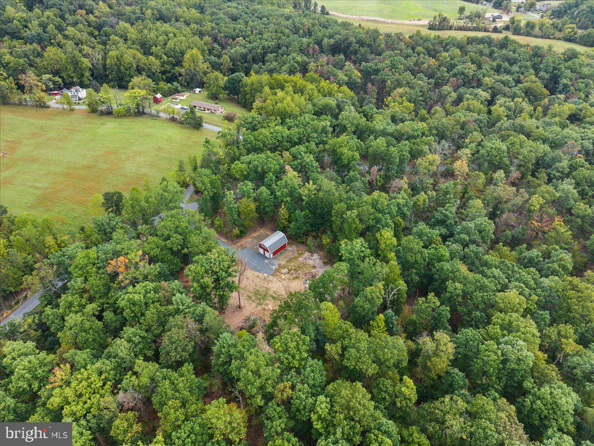 1 Swinging Bridge Road Hedgesville, WV 25427 - Photo 9 of 19 Gallery Image 9