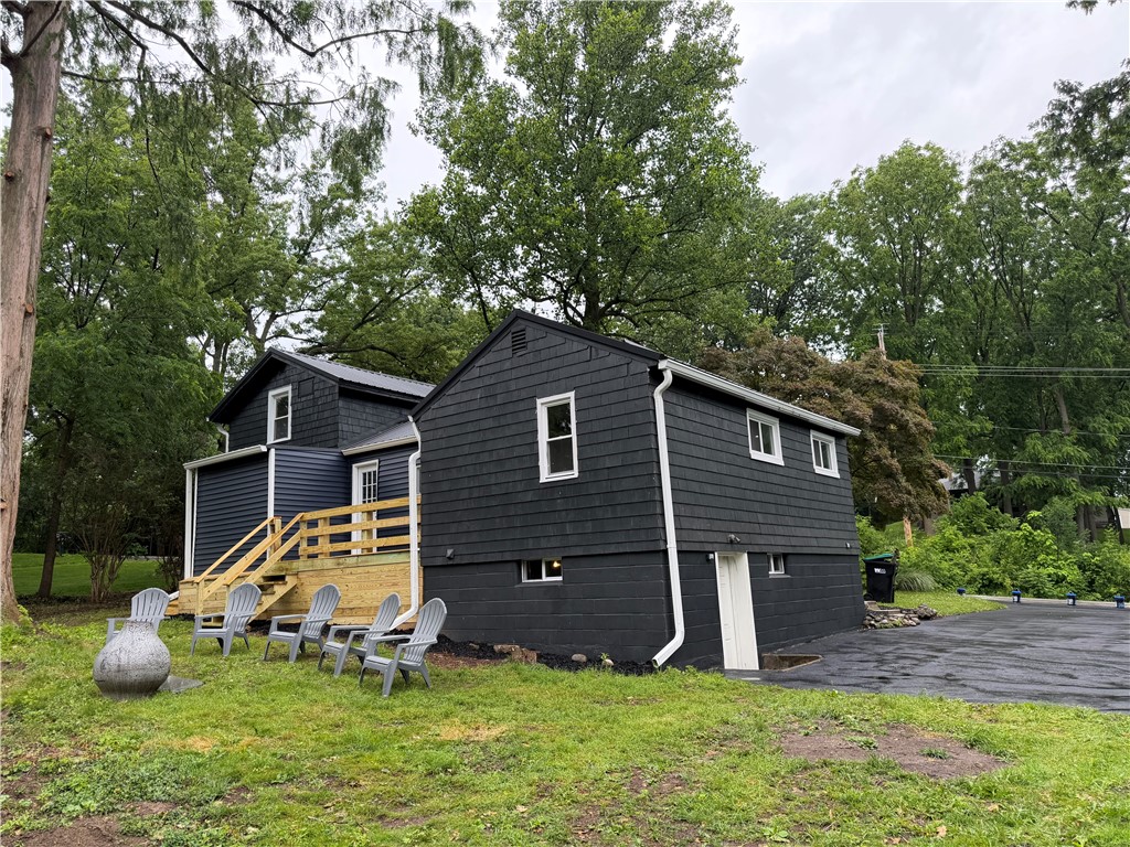 383 Brooks Road Henrietta, NY 14586 - Photo 4 of 38