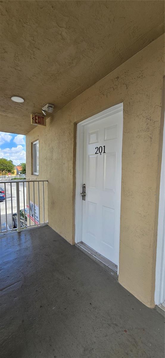 2630 West 76th Street, Unit 201 Hialeah, FL 33016 - Photo 17 of 21