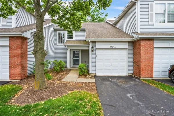 $2,100 | 10043 Haverhill Lane, Huntley, IL 60142