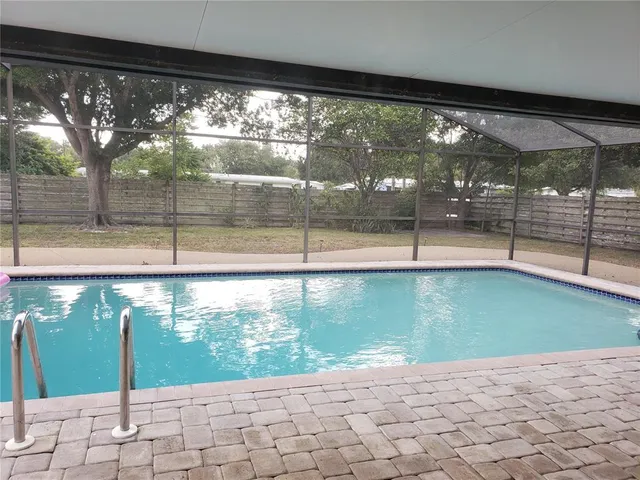 $2,500 | 112 61st Street Northwest, Bradenton, FL 34209