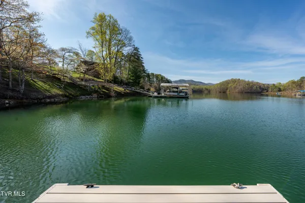 $1,200,000 | 134 Summerhill Drive, Butler, TN 37640
