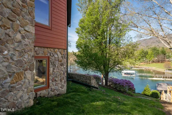 $1,200,000 | 134 Summerhill Drive, Butler, TN 37640