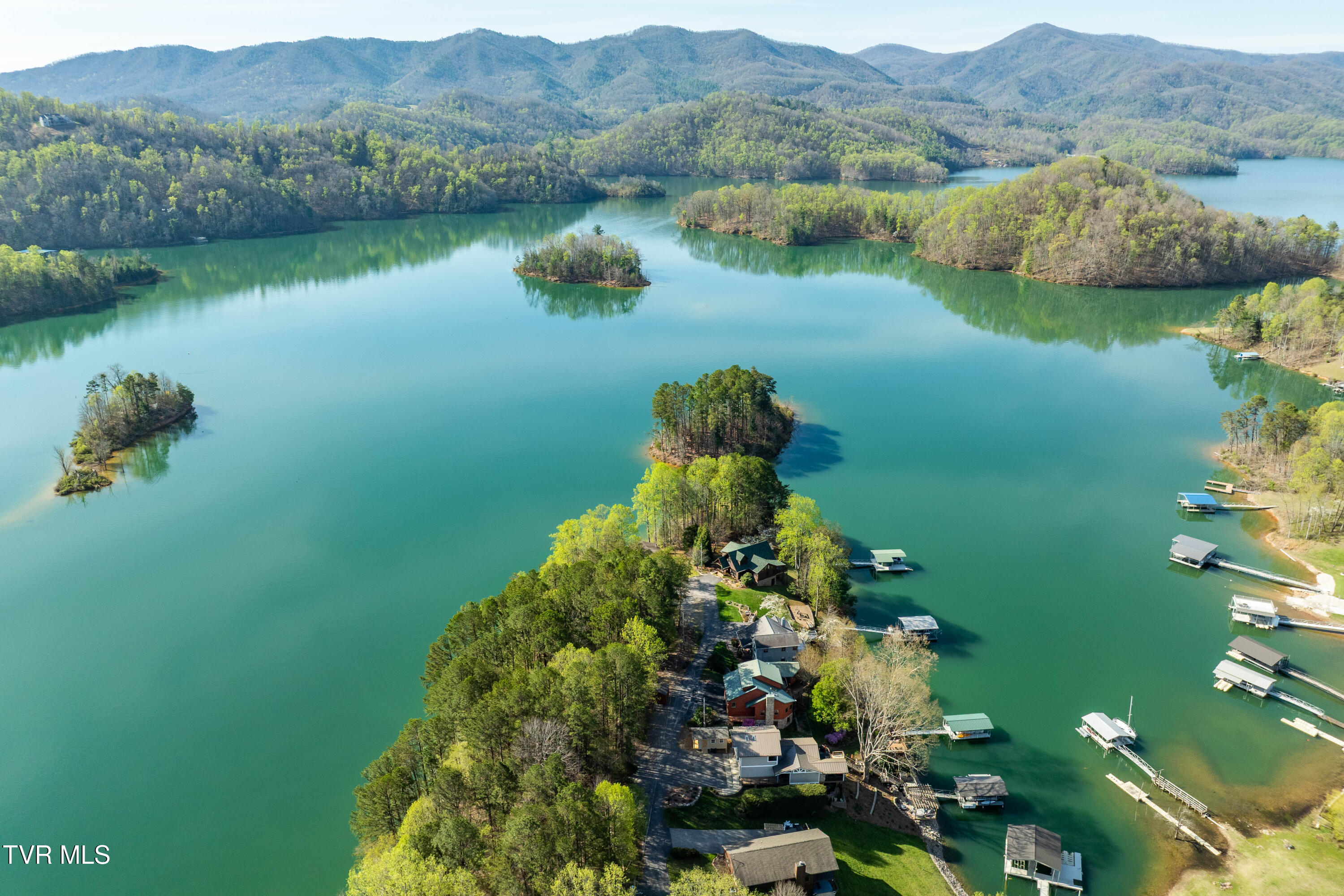 134 Summerhill Drive Butler, TN 37640 - Photo 124 of 131 134 Summer HIll Pvt Drive (34 of 144)