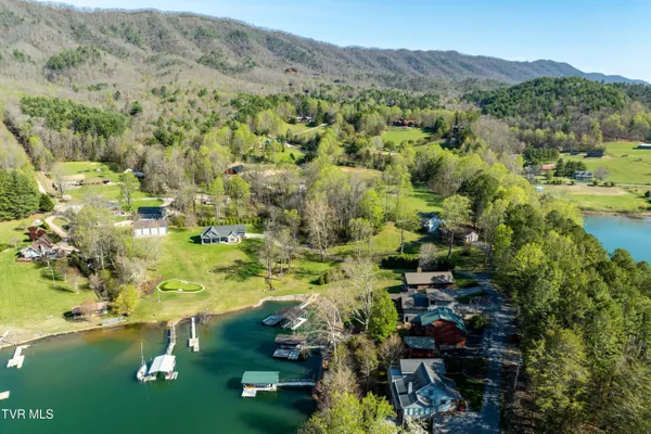 $1,200,000 | 134 Summerhill Drive, Butler, TN 37640
