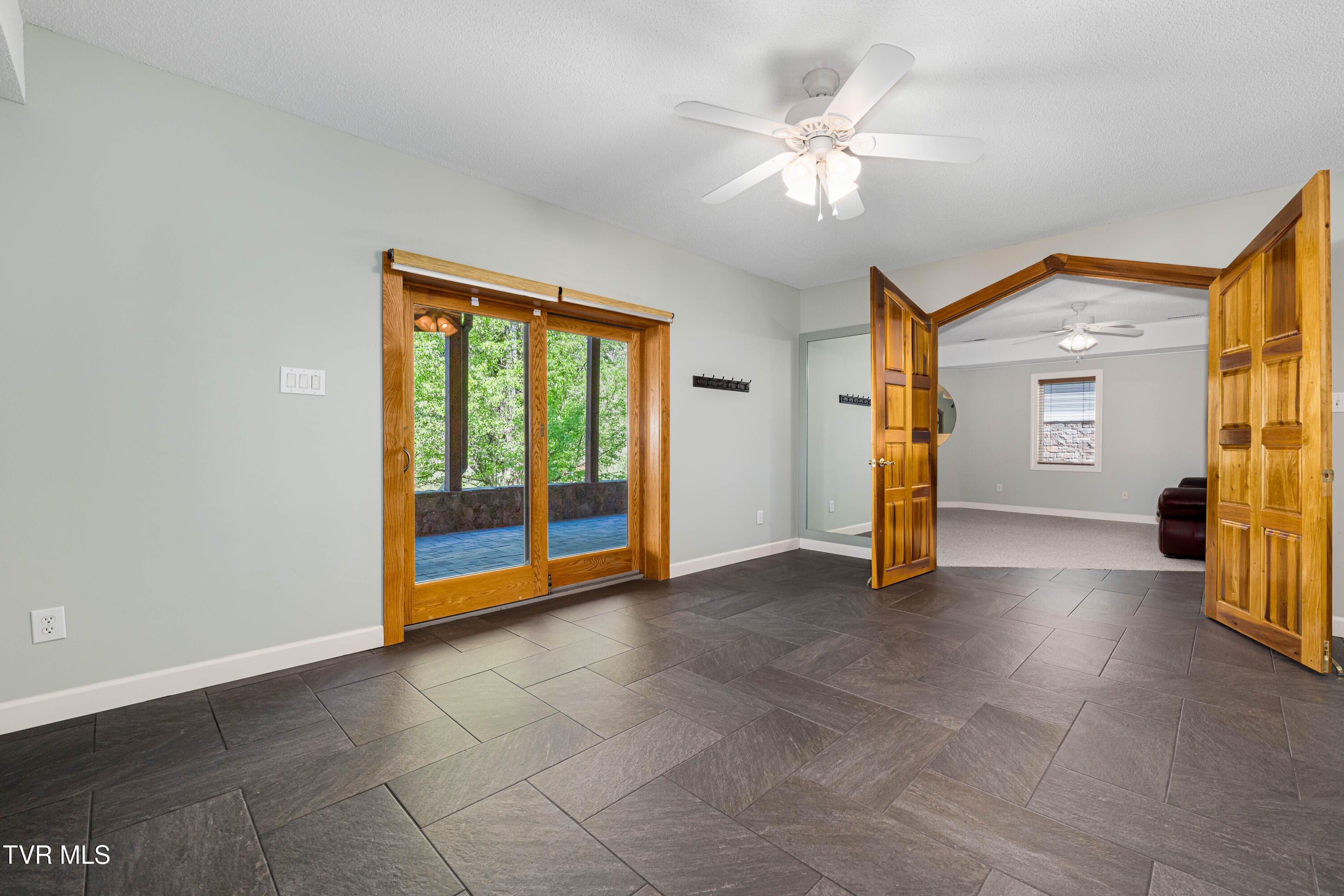 134 Summerhill Drive Butler, TN 37640 - Photo 26 of 131 134 Summer HIll Pvt Drive (106 of 144)