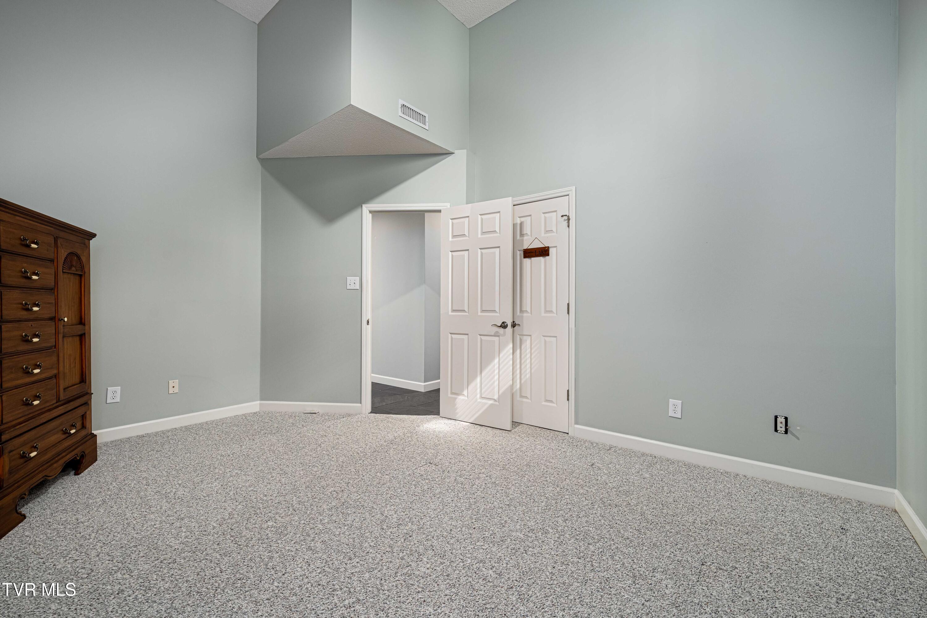 134 Summerhill Drive Butler, TN 37640 - Photo 30 of 131 134 Summer HIll Pvt Drive (110 of 144)