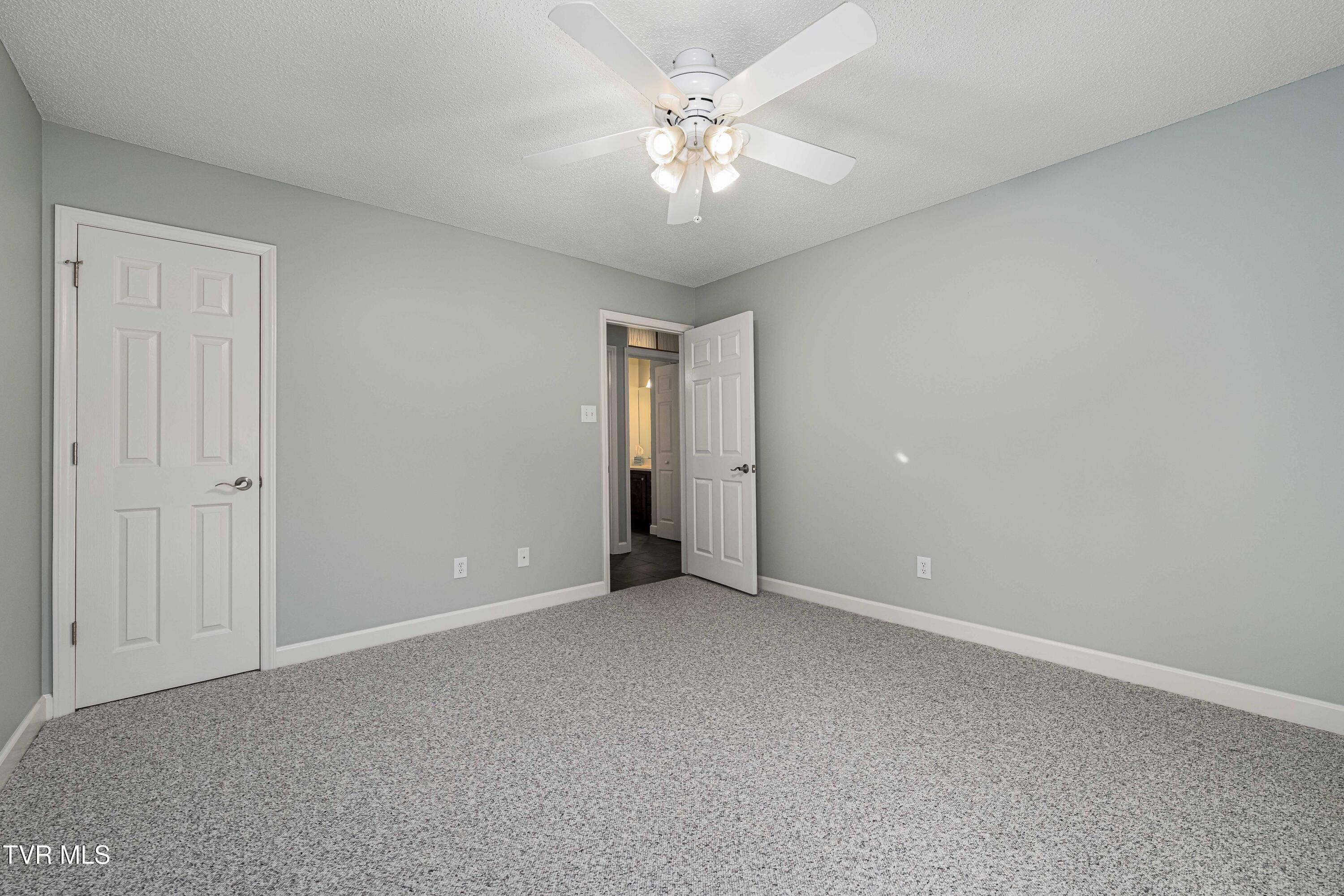 134 Summerhill Drive Butler, TN 37640 - Photo 38 of 131 134 Summer HIll Pvt Drive (118 of 144)