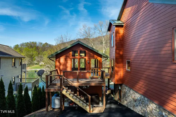 $1,200,000 | 134 Summerhill Drive, Butler, TN 37640