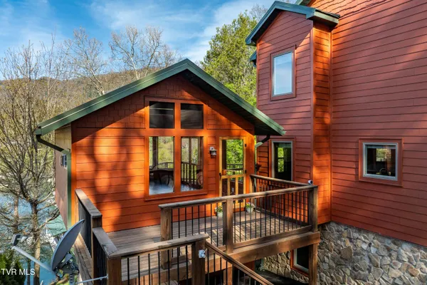 $1,200,000 | 134 Summerhill Drive, Butler, TN 37640