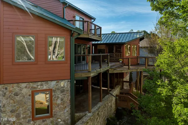 $1,200,000 | 134 Summerhill Drive, Butler, TN 37640