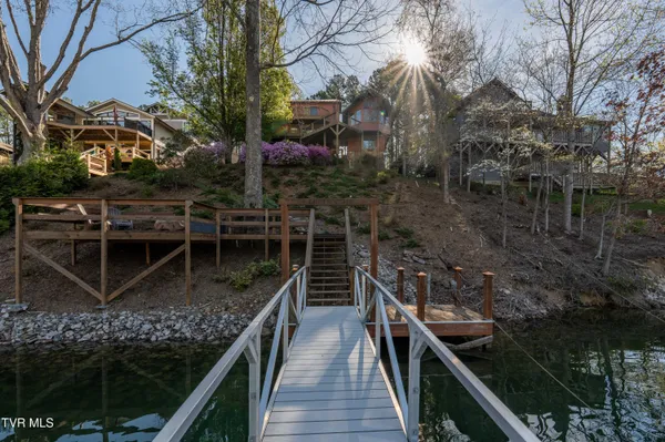 $1,200,000 | 134 Summerhill Drive, Butler, TN 37640