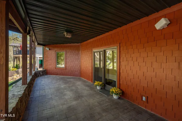 $1,200,000 | 134 Summerhill Drive, Butler, TN 37640