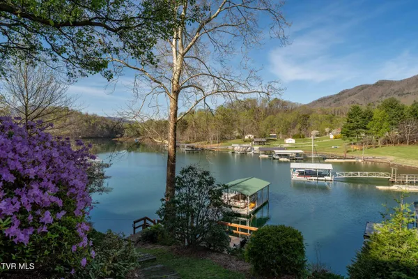 $1,200,000 | 134 Summerhill Drive, Butler, TN 37640