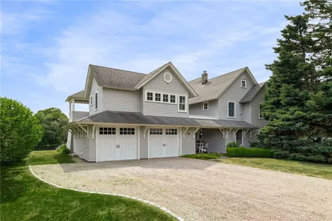 $1,995,000 | 19 Teal Drive, South Kingstown, RI 02879