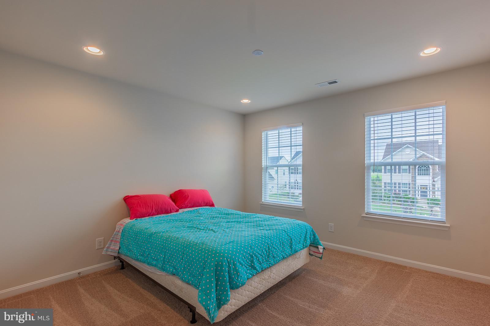5312 Longbow Road King George, VA 22485 - Photo 19 of 23 Bath (Master)