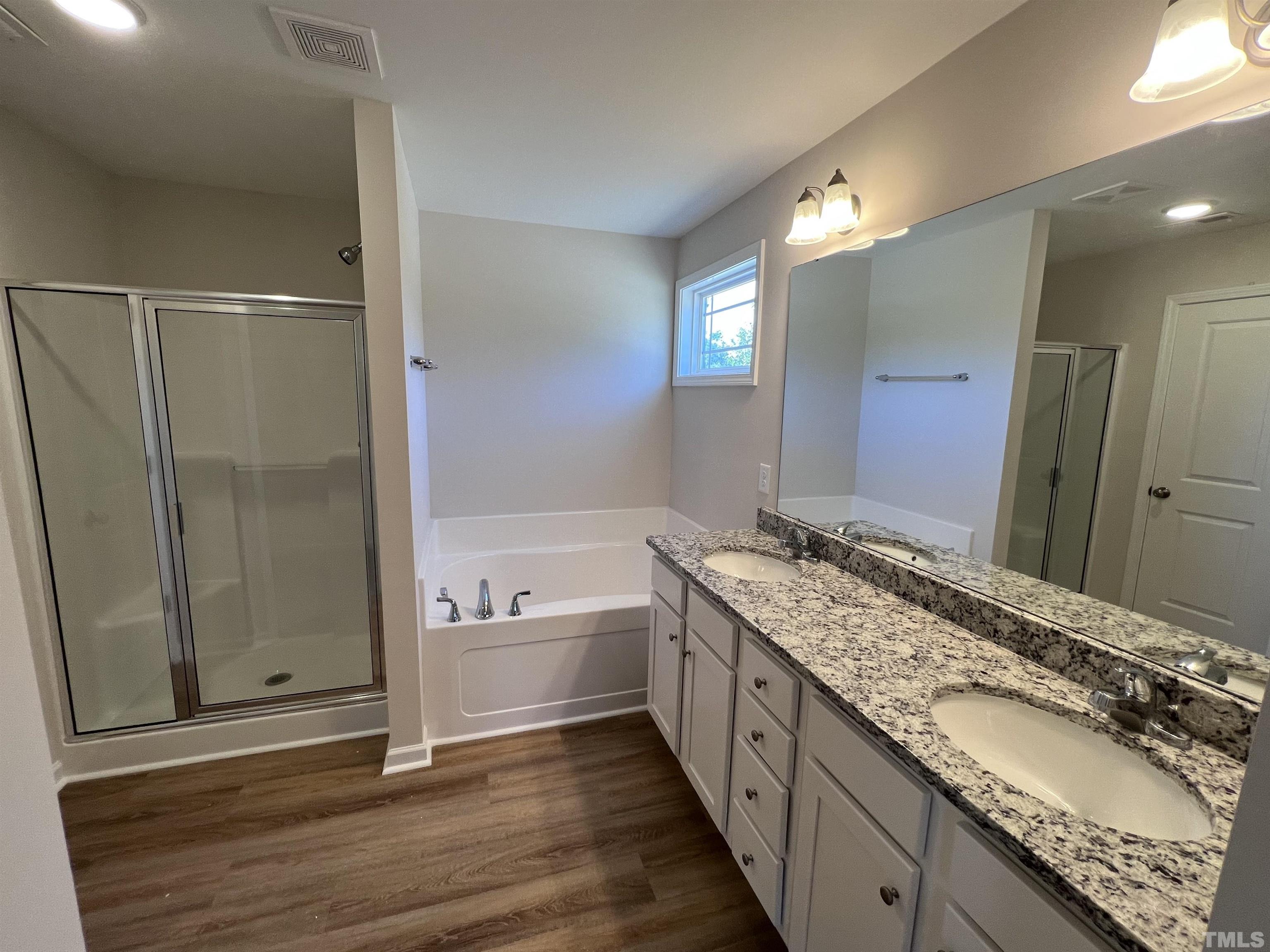 345 Touchdown Way Benson, NC 27504 - Photo 13 of 21 Gallery Image 13