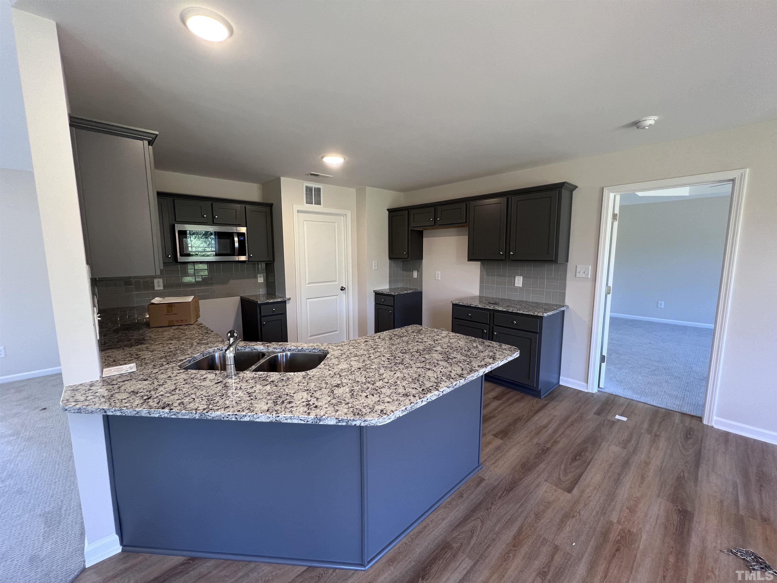 345 Touchdown Way Benson, NC 27504 - Photo 9 of 21 Gallery Image 9