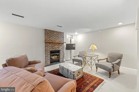 $410,000 | 906 Bismark Way, King of Prussia, PA 19406