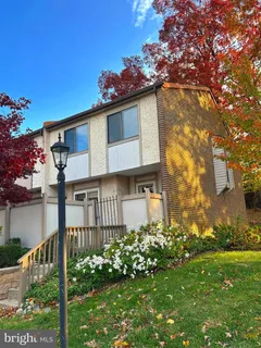 $410,000 | 906 Bismark Way, King of Prussia, PA 19406