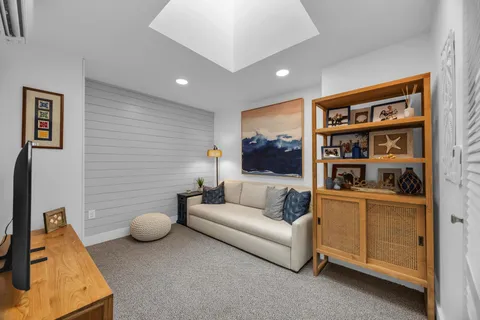 $1,895,000 | 50 Puu Anoano Street, Unit 1602, Lahaina, HI 96761