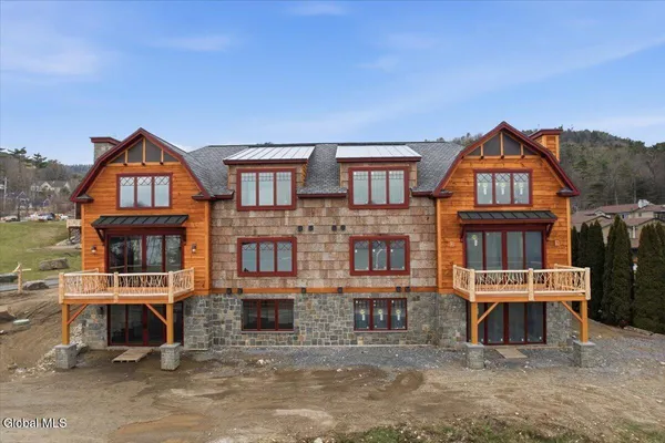 $3,250,000 | 3 Capri Court, Unit A2, Diamond Point, NY 12824