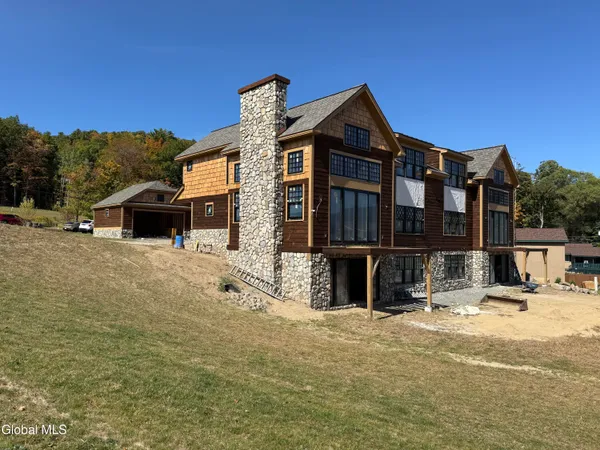 $3,250,000 | 3 Capri Court, Unit A2, Diamond Point, NY 12824
