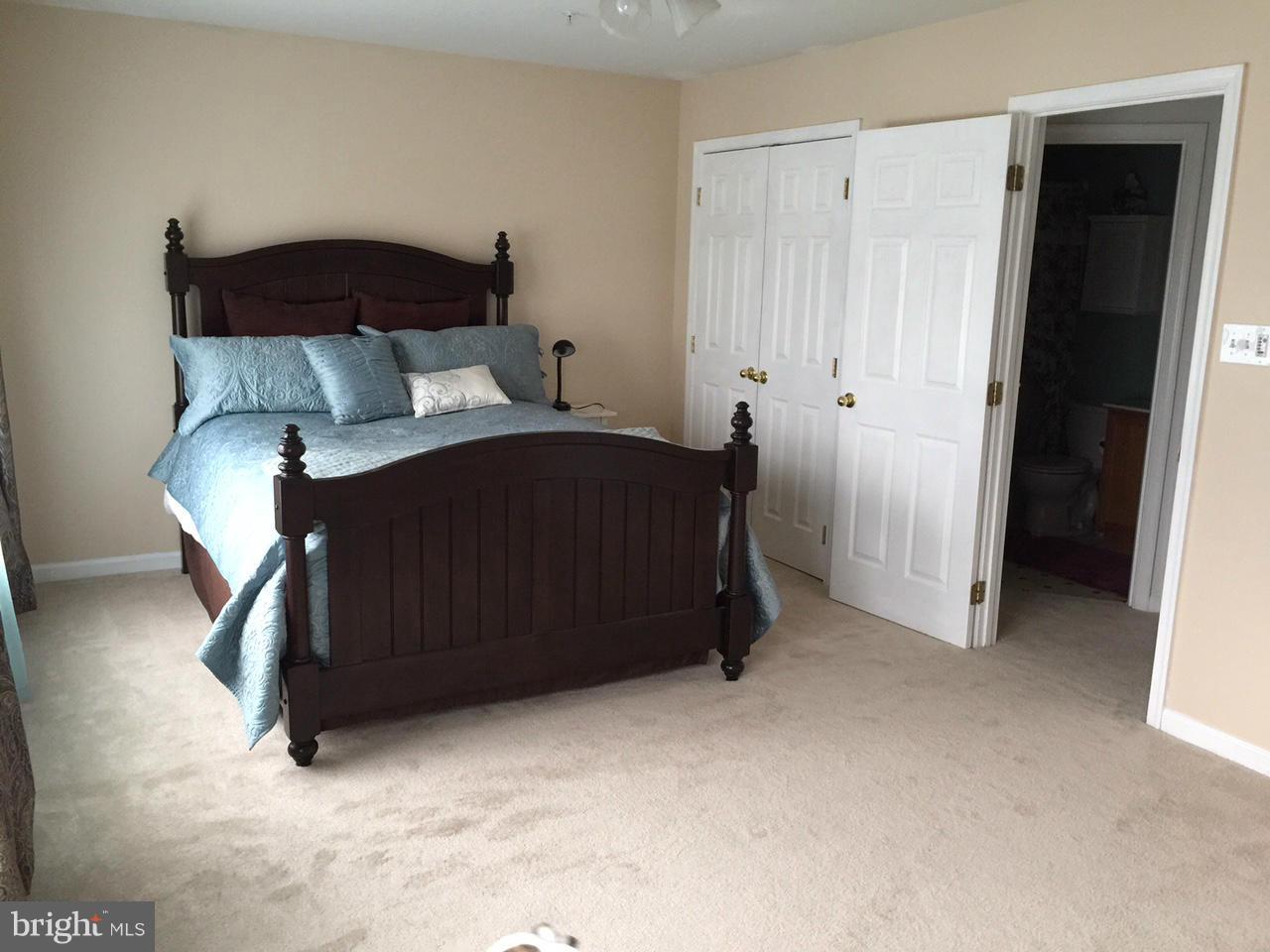 18214 Coachmans Road Germantown, MD 20874 - Photo 10 of 21 Bedroom