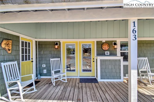 $264,000 | 163 Black Pine Road, Newland, NC 28657