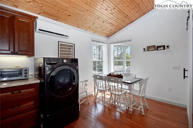 $264,000 | 163 Black Pine Road, Newland, NC 28657