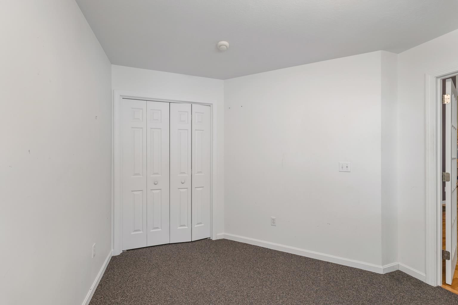 61 Sullivan Farm Drive Rochester, NH 03868 - Photo 24 of 40