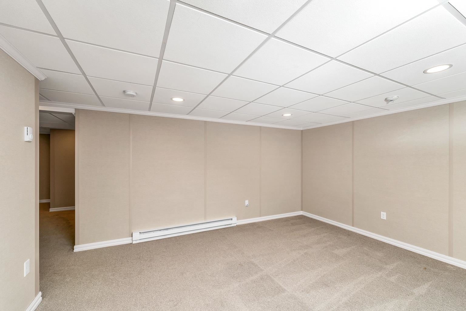 61 Sullivan Farm Drive Rochester, NH 03868 - Photo 29 of 40