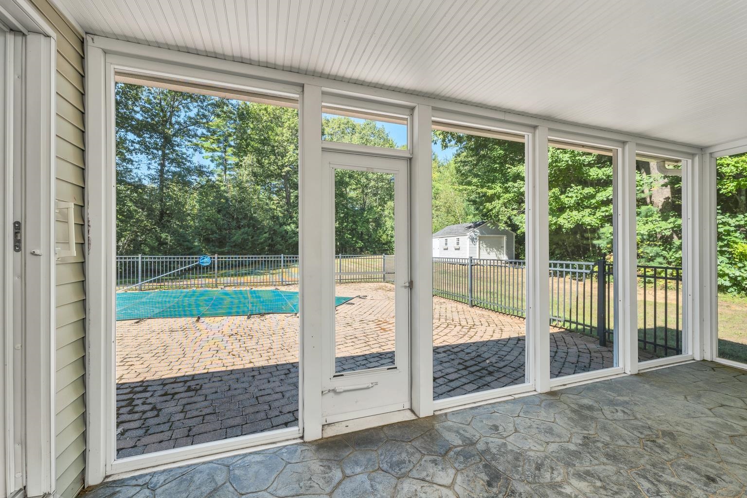 61 Sullivan Farm Drive Rochester, NH 03868 - Photo 33 of 40