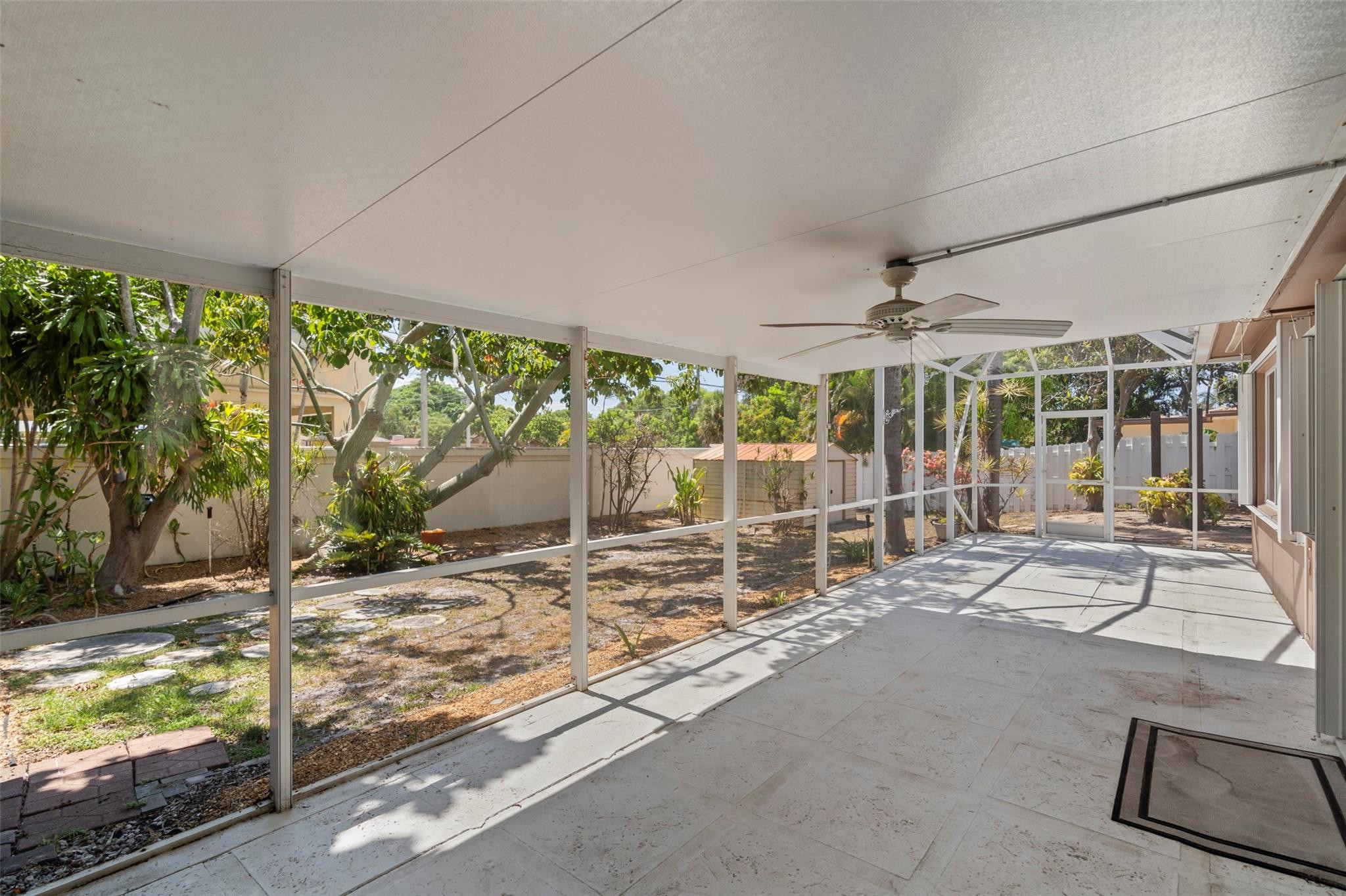 270 Northwest 3rd Court Boca Raton, FL 33432 - Photo 10 of 53 Photo 10