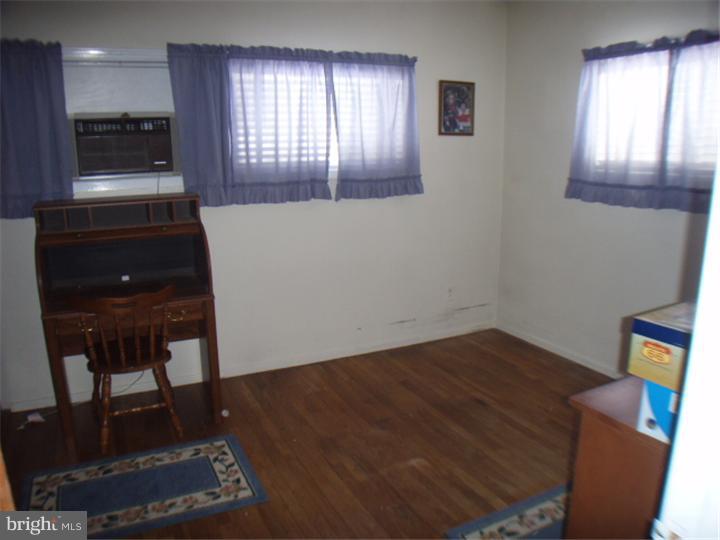 14 Matthews Road Newark, DE 19713 - Photo 8 of 12 Bedroom 2