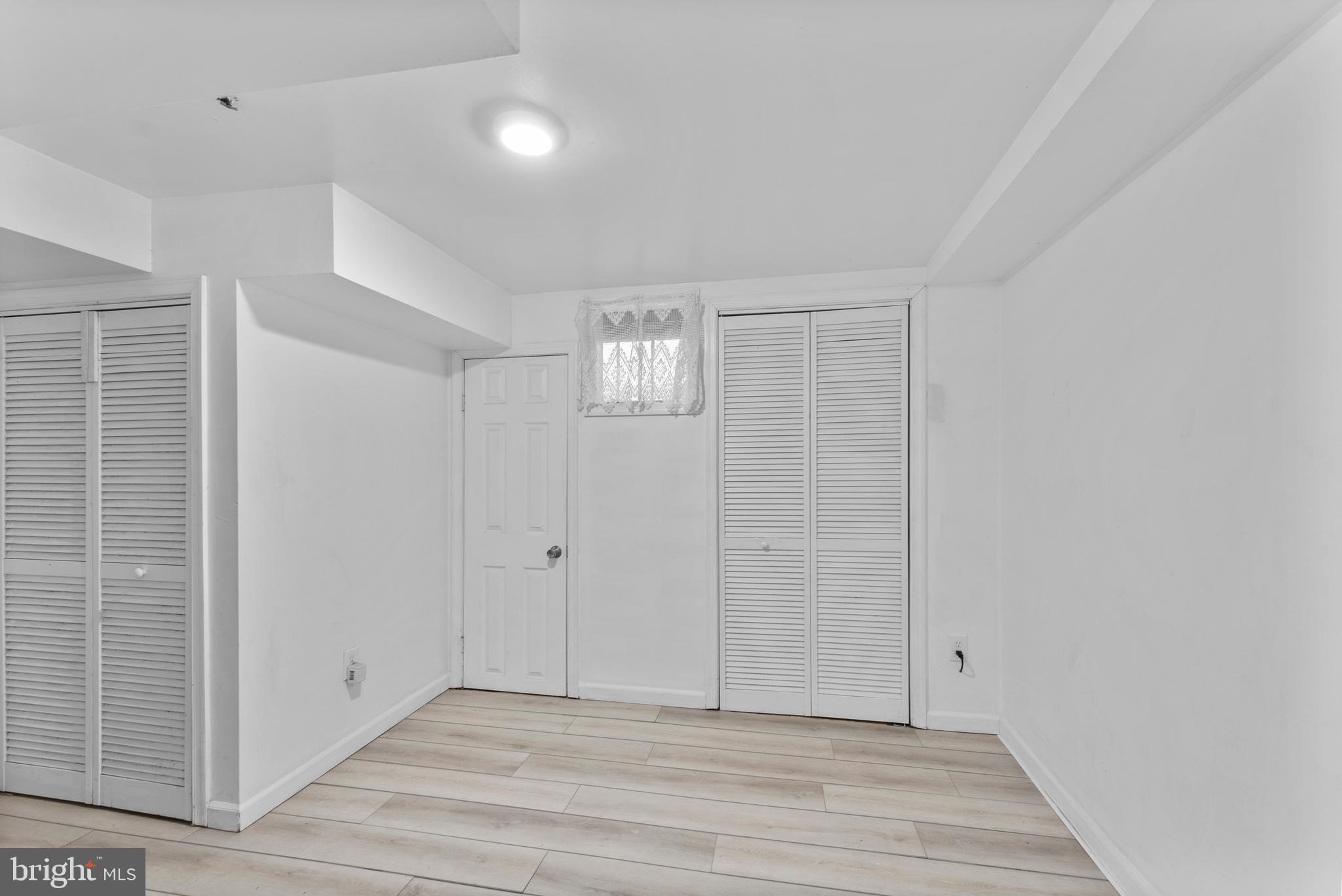 633 Walker Avenue Baltimore, MD 21212 - Photo 30 of 32 a view of an empty room