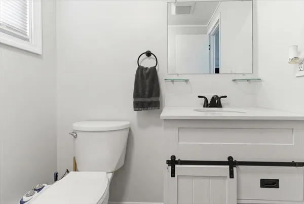 $320,000 | 60 North Hill Road, Buckfield, ME 04220