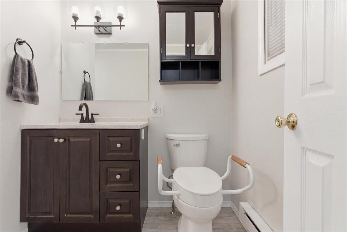 60 North Hill Road Buckfield, ME 04220 - Photo 57 of 77 76-8_Bathroom 5