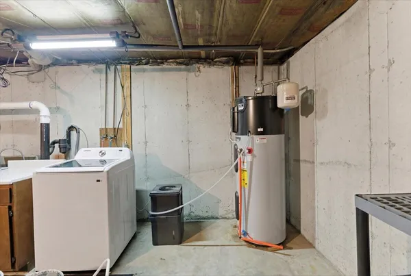 $320,000 | 60 North Hill Road, Buckfield, ME 04220