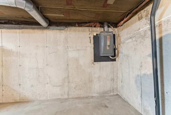 $320,000 | 60 North Hill Road, Buckfield, ME 04220