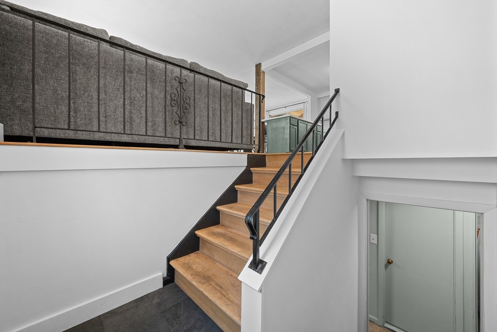 3 Lark Drive Hudson, MA 01749 - Photo 3 of 38 a view of entryway