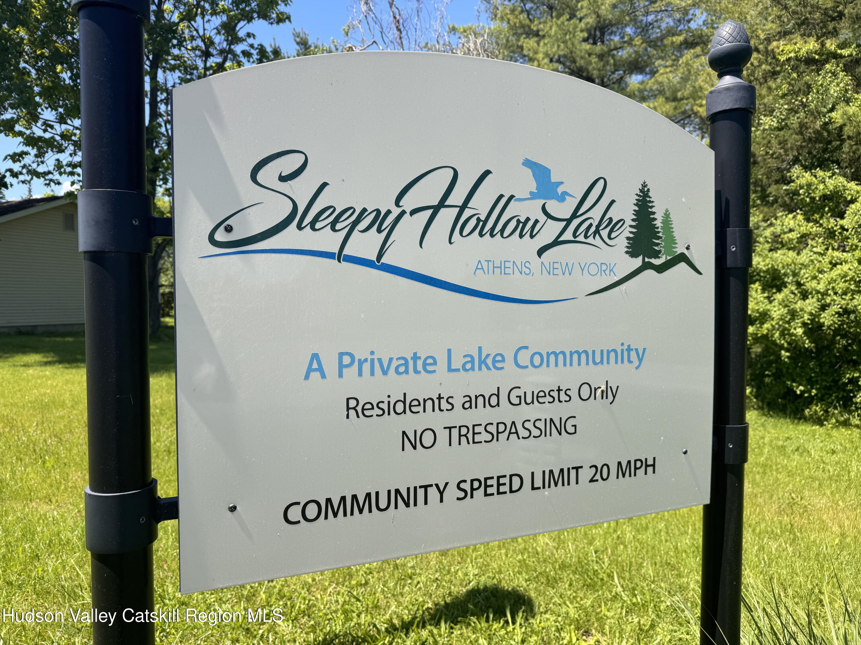 2654 Sleepy Hollow Road Athens, NY 12015 - Photo 3 of 10 a sign on the wall of the building