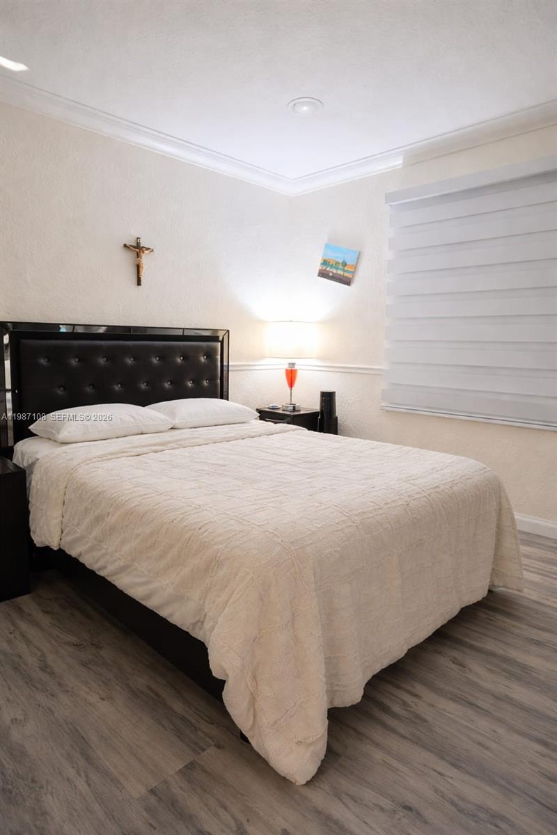 4128 Southwest 156th Court Miami, FL 33185 - Photo 12 of 22