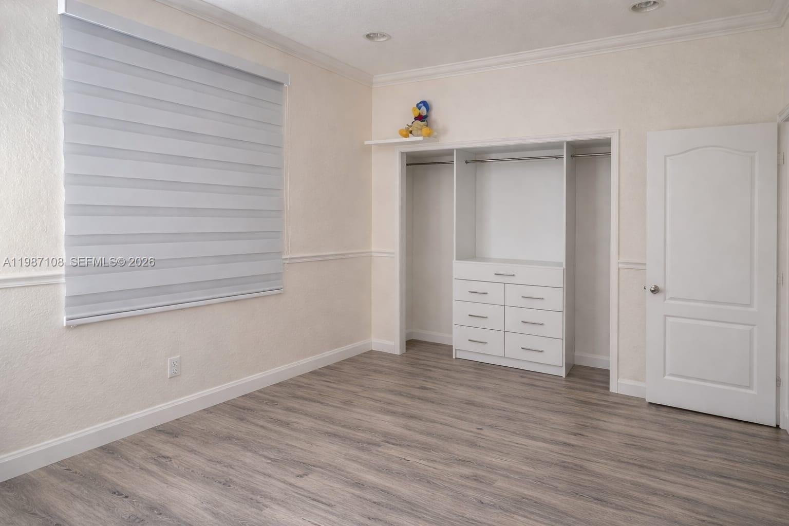 4128 Southwest 156th Court Miami, FL 33185 - Photo 13 of 22